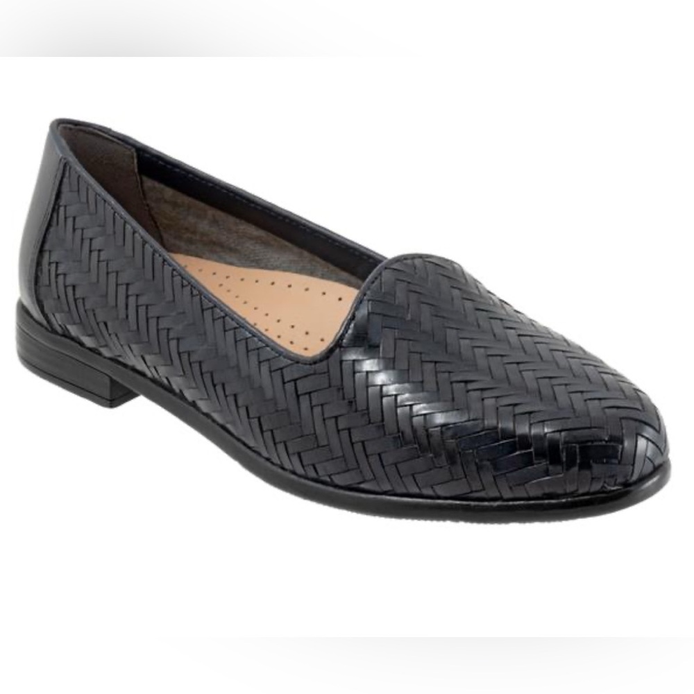 Trotters Navy Hand-Woven Leather Flats for Women